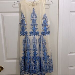Altar'd State Cream & Blue Embroidered Dress with Lace Tulle Overlay Size Medium